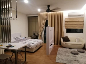 Eroz Homestay：Simfoni Tower near Mines C180 Cheras